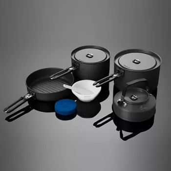 Best Camping Cookware: Lightweight Sets & Materials